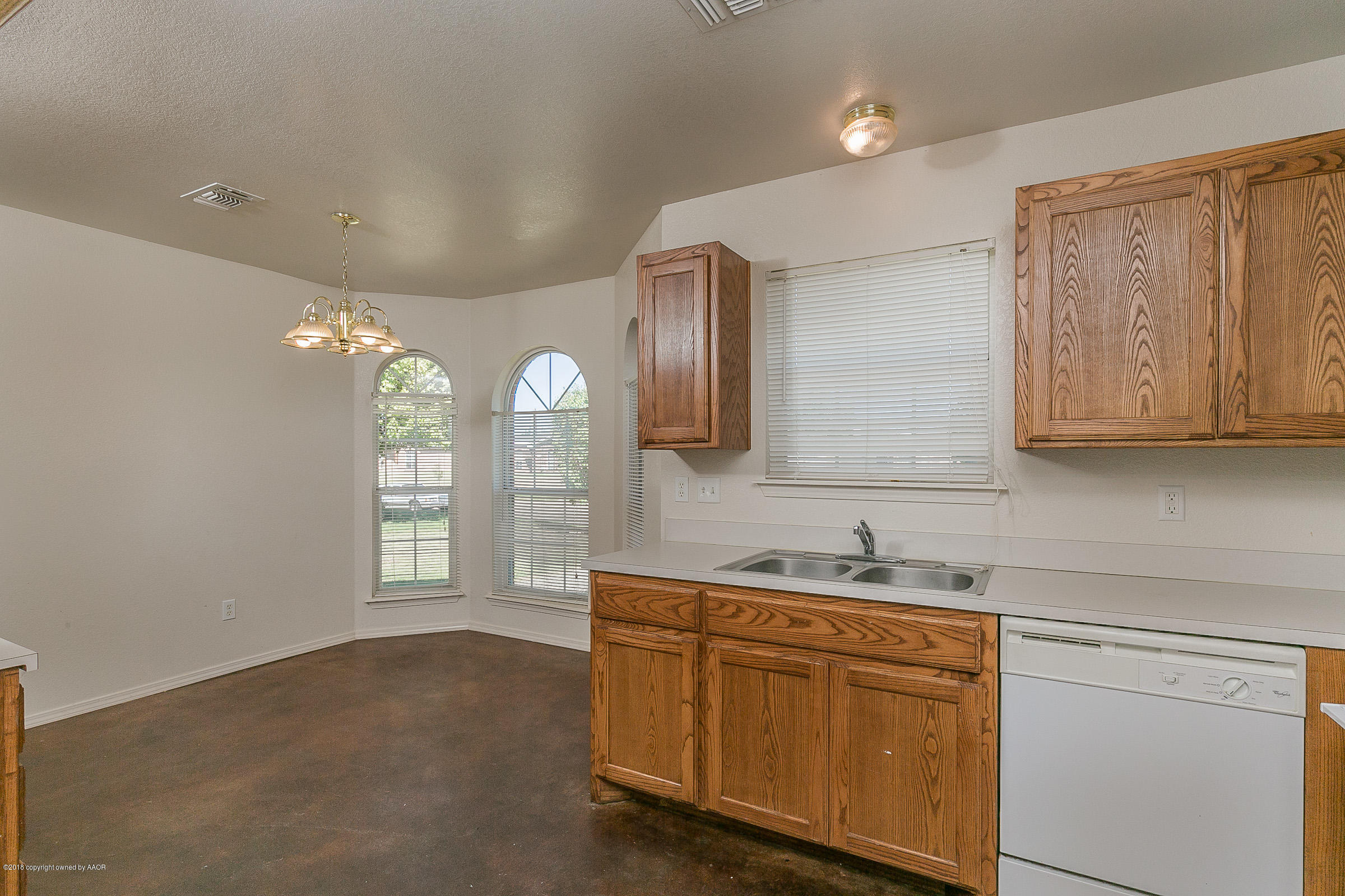 1005 Rushmore Drive Amarillo, TX 79110 - Photo 9 of 20 Kitchen View 3