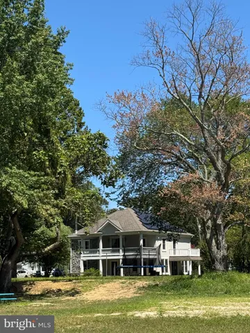 $3,000,000 | 601 Creek Road, Delanco, NJ 08075