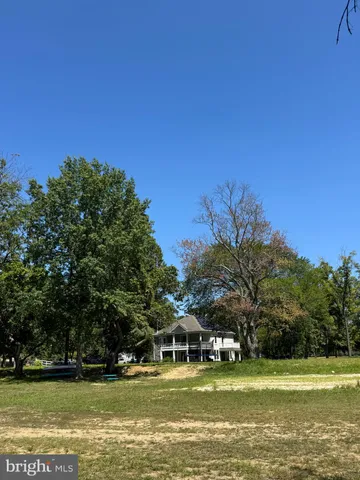 $3,000,000 | 601 Creek Road, Delanco, NJ 08075