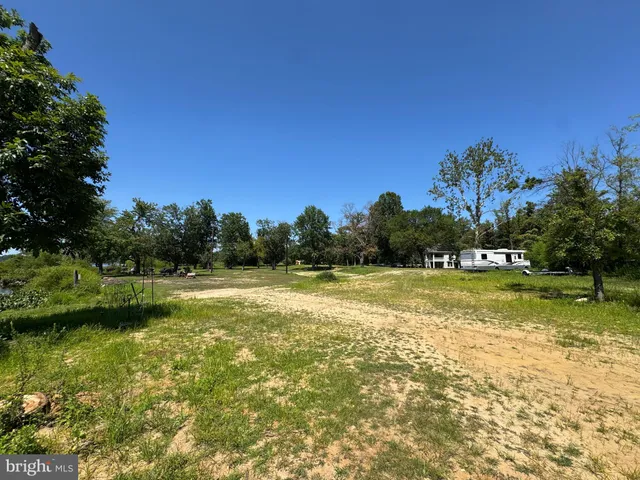 $3,000,000 | 601 Creek Road, Delanco, NJ 08075