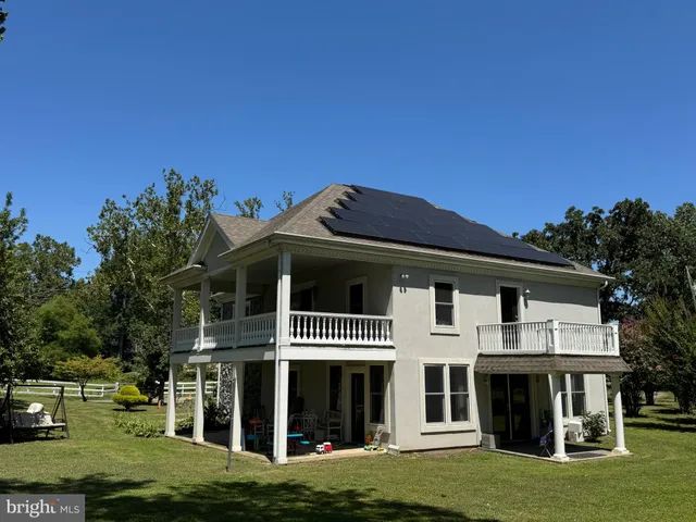 $3,000,000 | 601 Creek Road, Delanco, NJ 08075