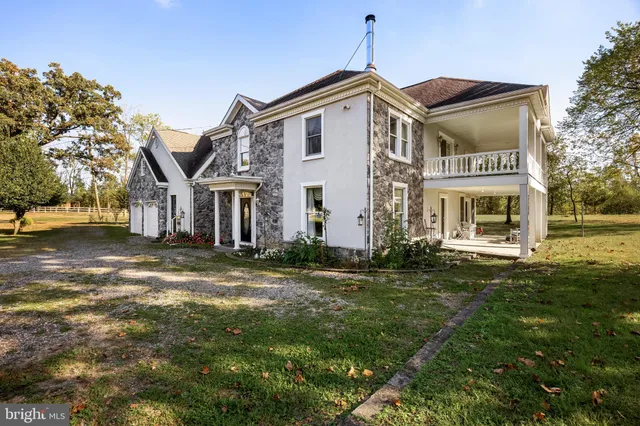 $3,000,000 | 601 Creek Road, Delanco, NJ 08075