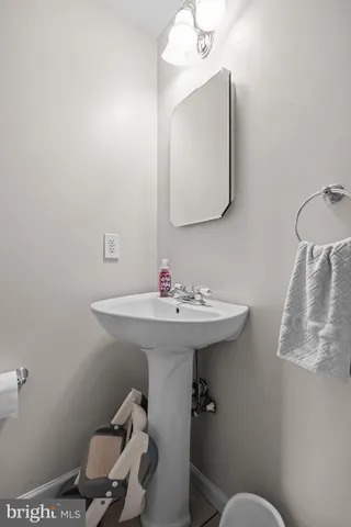 $3,000,000 | 601 Creek Road, Delanco, NJ 08075