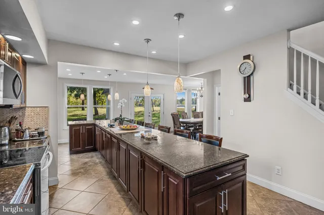 $3,000,000 | 601 Creek Road, Delanco, NJ 08075