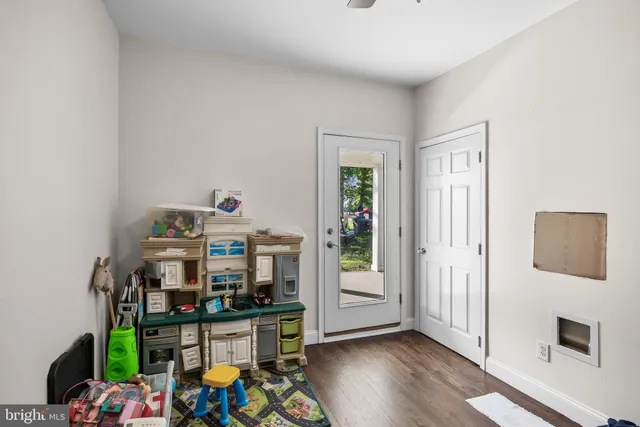 $3,000,000 | 601 Creek Road, Delanco, NJ 08075