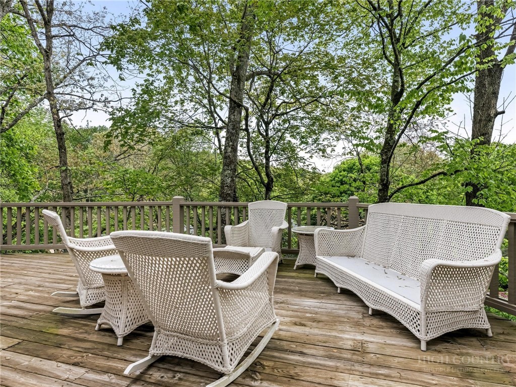 235 Valley View Road Blowing Rock, NC 28605 - Photo 21 of 32