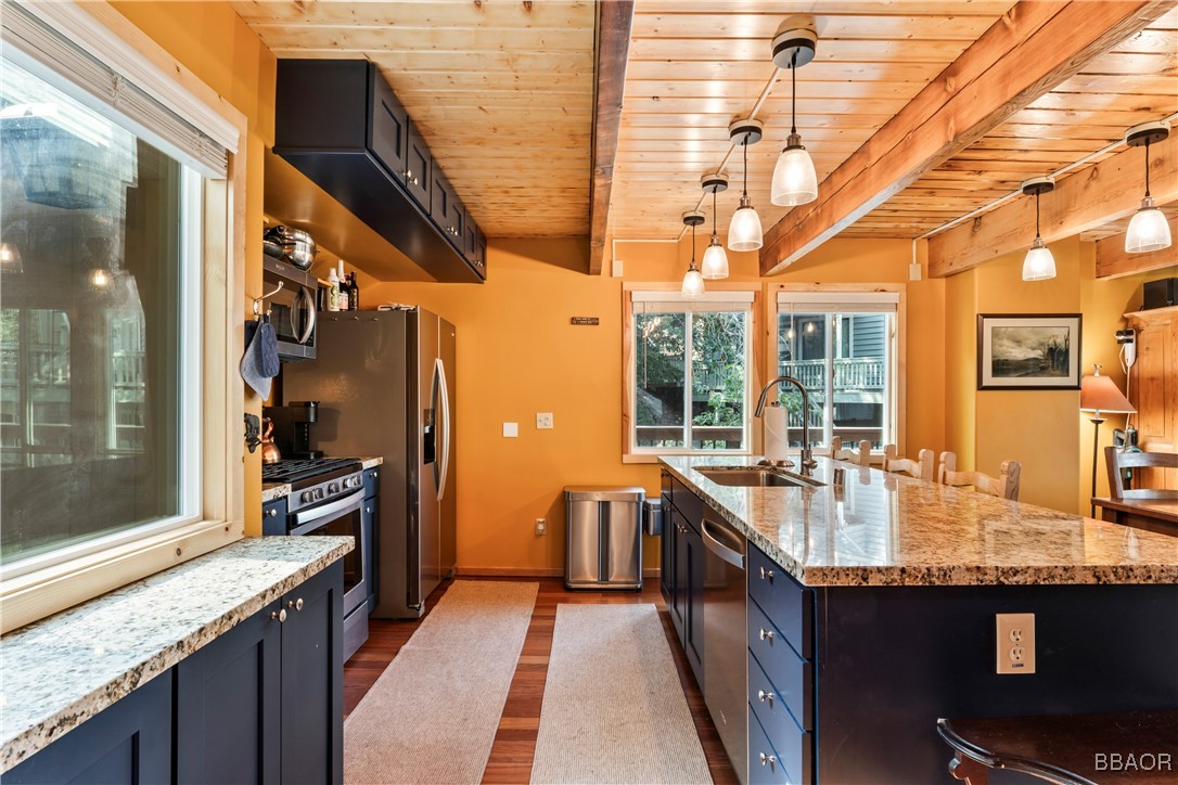 33475 Music Camp Road Running Springs, CA 92382 - Photo 10 of 44