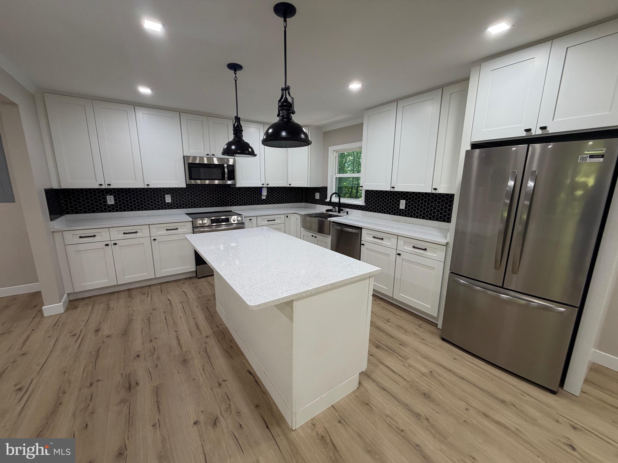 1901 Ridge Road Haymarket, VA 20169 - Photo 6 of 26
