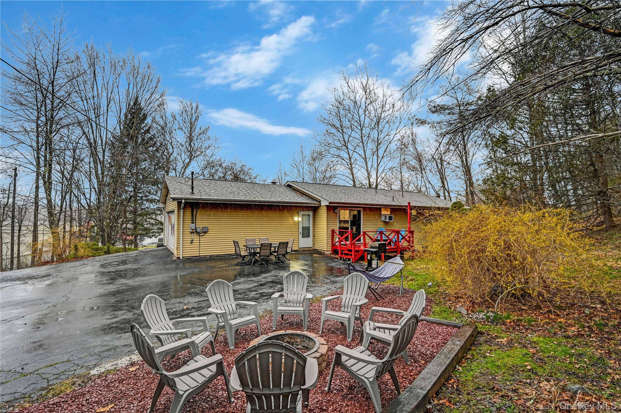 298 Learn Road Tannersville, PA 18372 - Photo 18 of 24 a view of a chairs and tables in patio