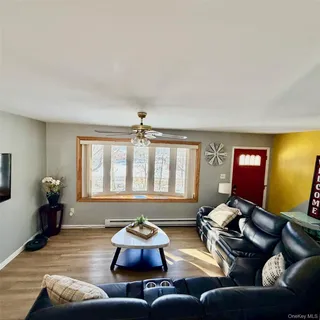 $399,000 | 298 Learn Road, Tannersville, PA 18372