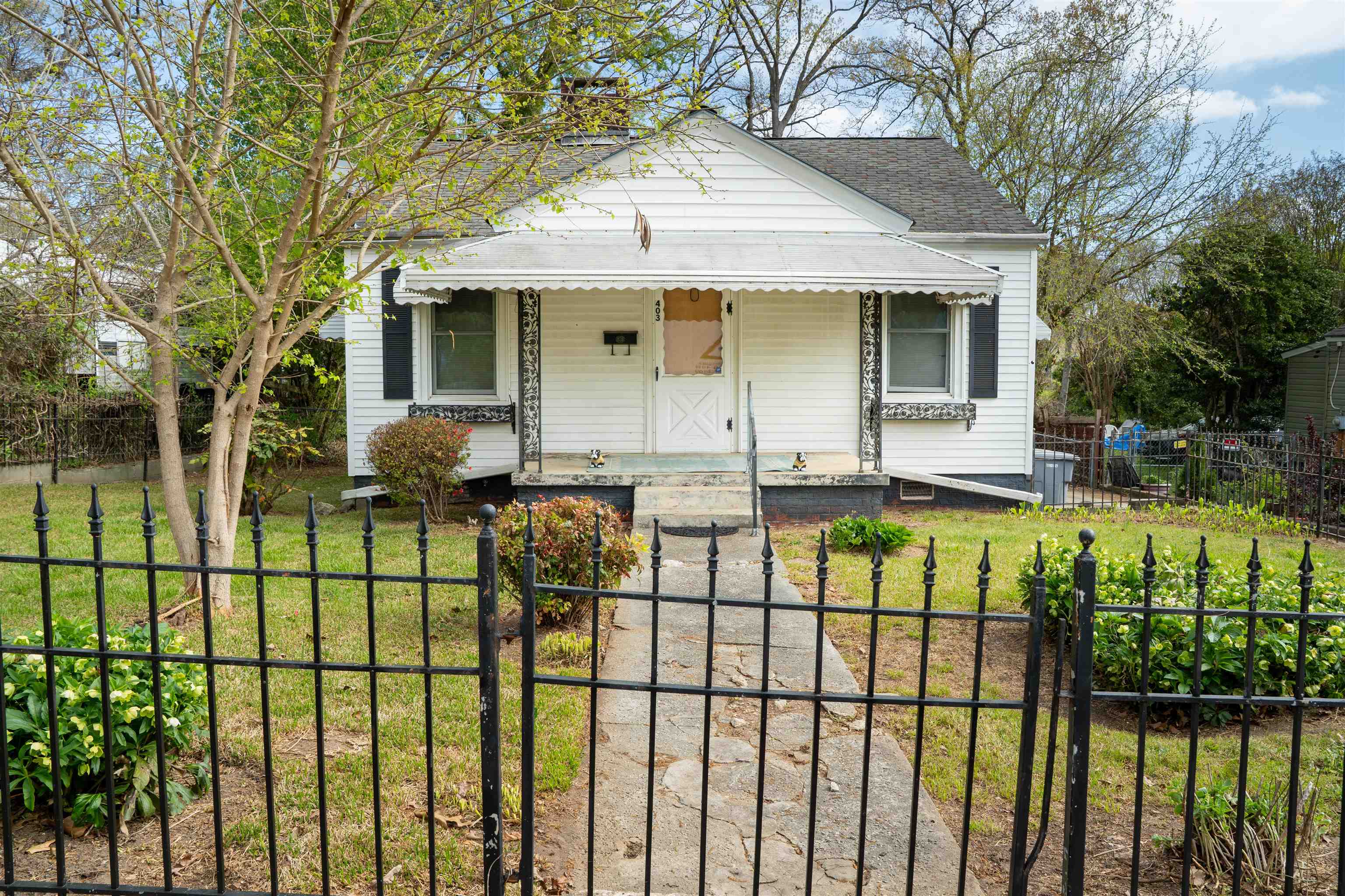 403 Gentry Street Spartanburg, SC 29303 - Photo 3 of 33