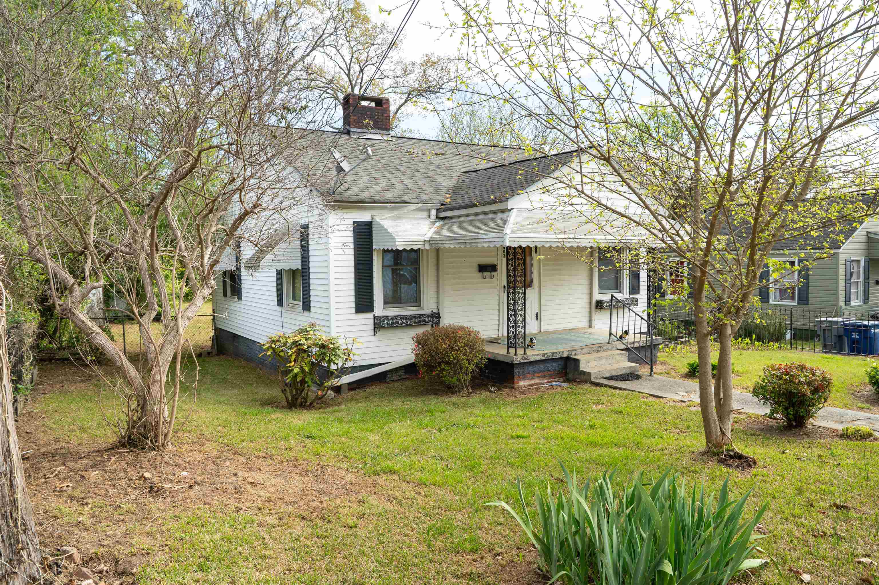 403 Gentry Street Spartanburg, SC 29303 - Photo 4 of 33