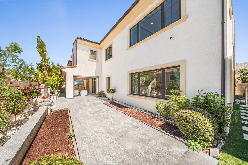 114 Interstellar Irvine, CA 92618 - Photo 33 of 75