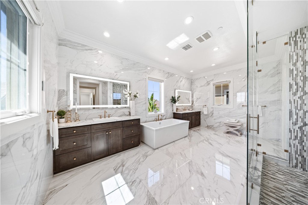 114 Interstellar Irvine, CA 92618 - Photo 42 of 75