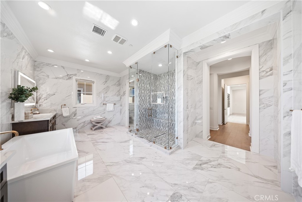 114 Interstellar Irvine, CA 92618 - Photo 43 of 75