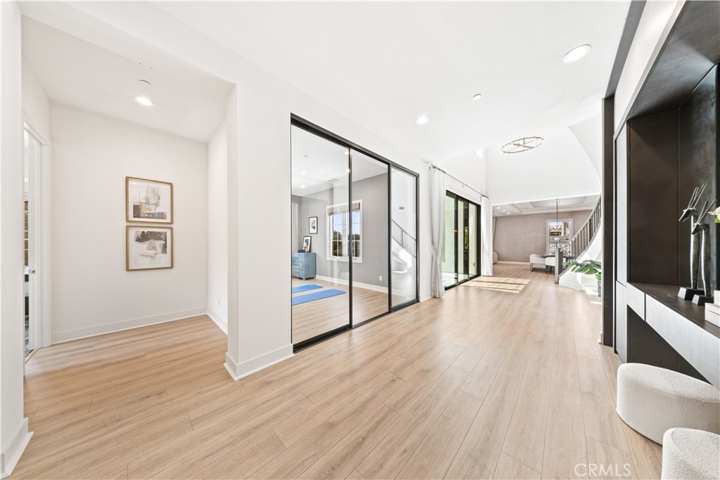 114 Interstellar Irvine, CA 92618 - Photo 7 of 75