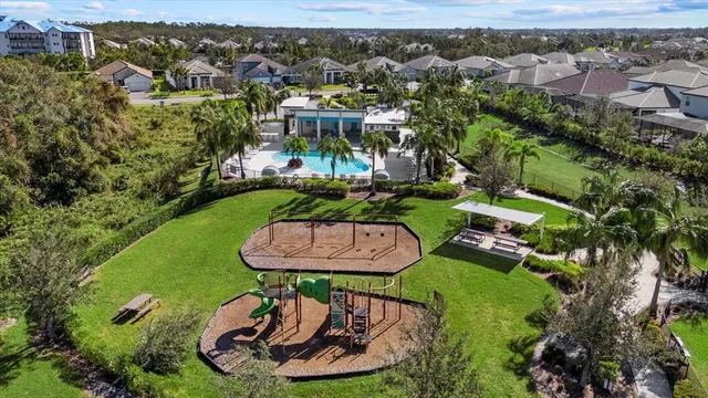 $1,000,000 | 2205 Woodleaf Hammock Court, Bradenton, FL 34211