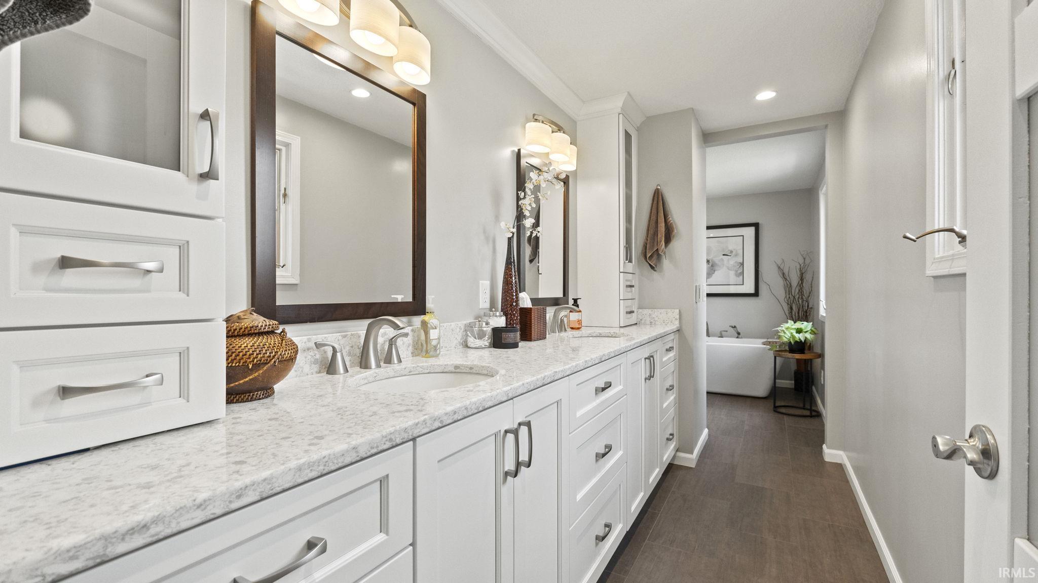 10425 Oaktree Road Fort Wayne, IN 46845 - Photo 25 of 36