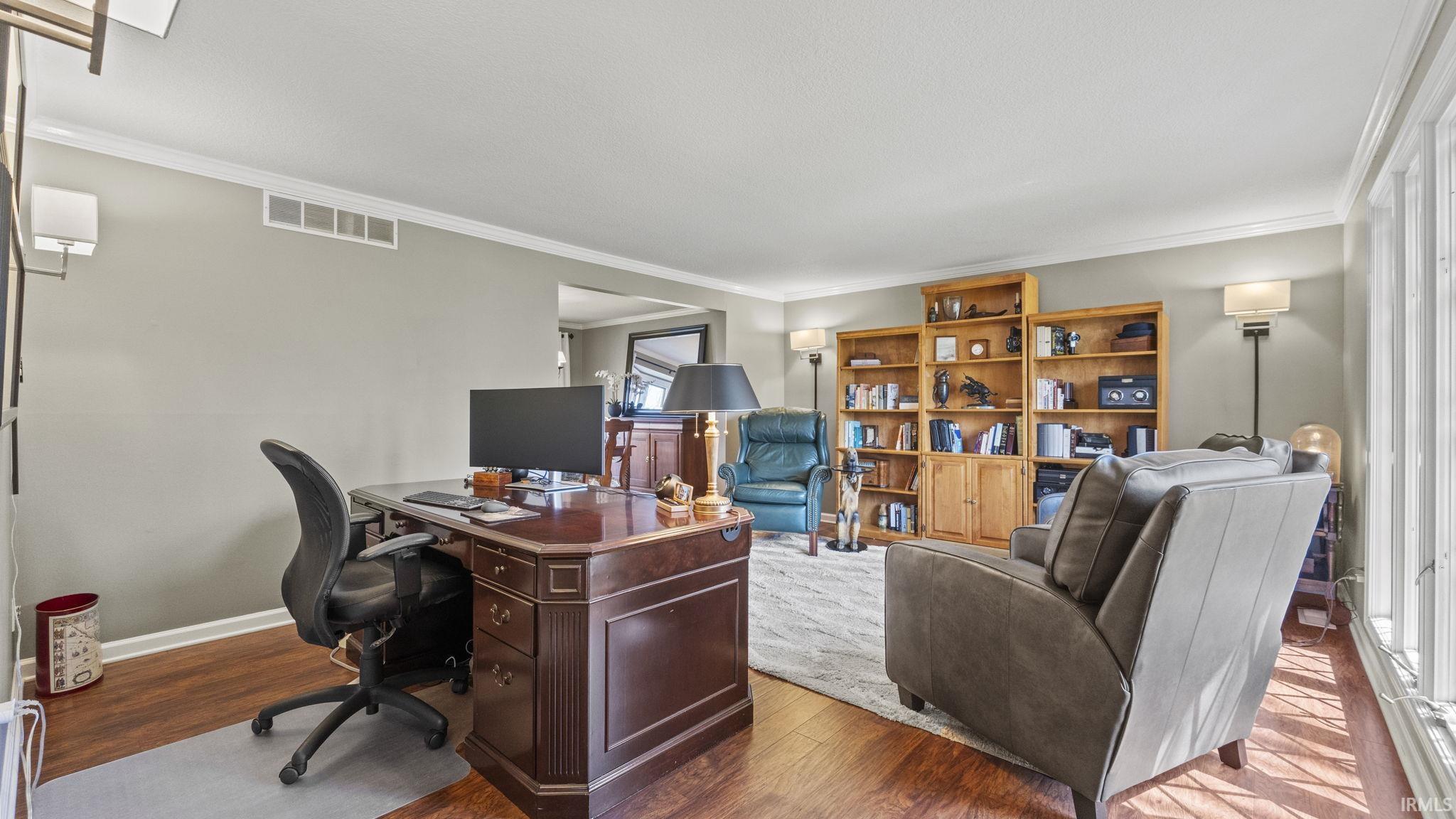 10425 Oaktree Road Fort Wayne, IN 46845 - Photo 9 of 36