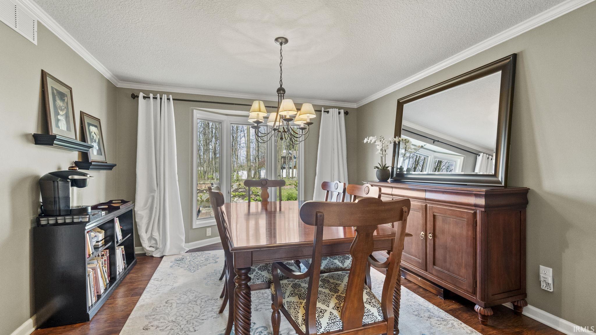 10425 Oaktree Road Fort Wayne, IN 46845 - Photo 10 of 36