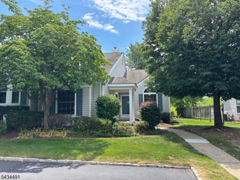 412 Cardinal Lane Bedminster, NJ 07921 - Photo 1 of 2