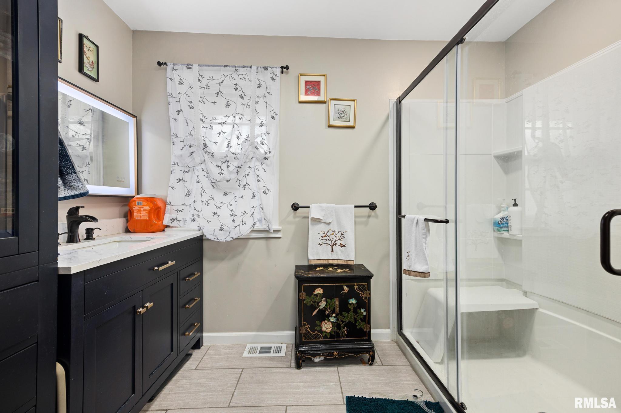 2413 North Lehman Road Peoria, IL 61604 - Photo 11 of 25