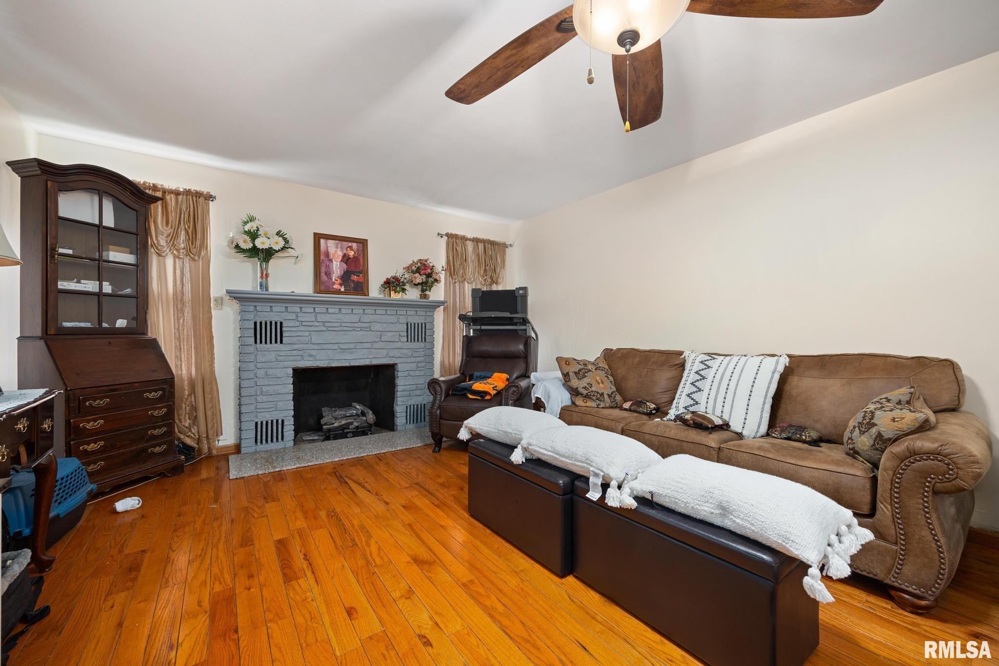 2413 North Lehman Road Peoria, IL 61604 - Photo 4 of 25