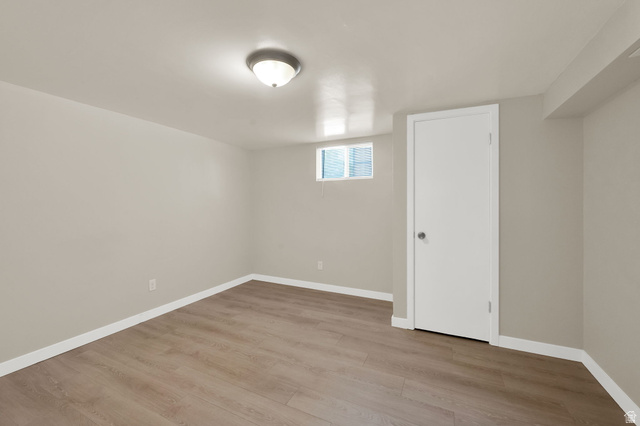 565 East 400 South Clearfield, UT 84015 - Photo 16 of 23