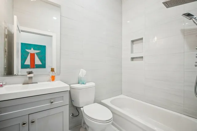 $865,000 | 119 Van Horne Street, Unit A, Jersey City, NJ 07304