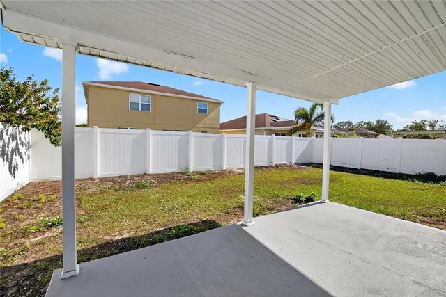 $2,200 | 11528 Southern Creek Drive, Gibsonton, FL 33534
