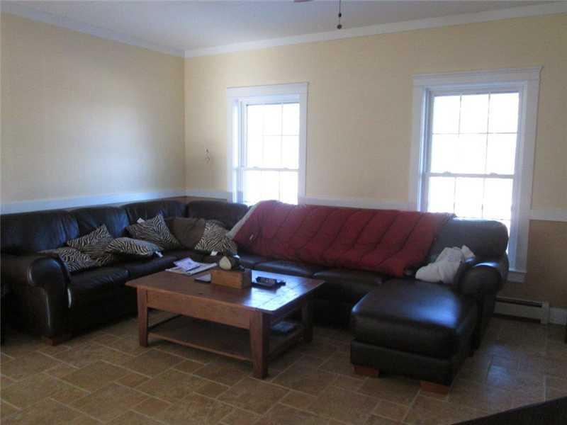 183 Fish Creek Road Deer Isle, ME 04627 - Photo 10 of 16 Living Room.