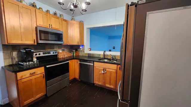 $380,000 | 170 Myrtle Street, Claremont, NH 03743