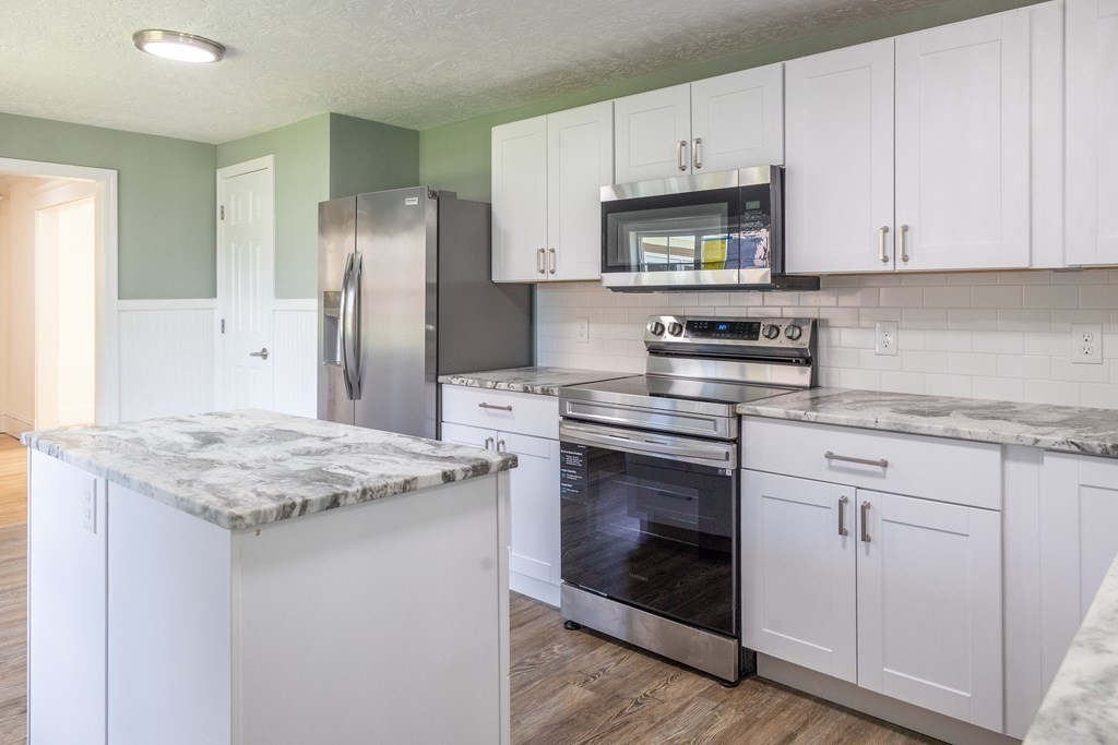 2 Cycle Street Westfield, MA 01085 - Photo 3 of 28