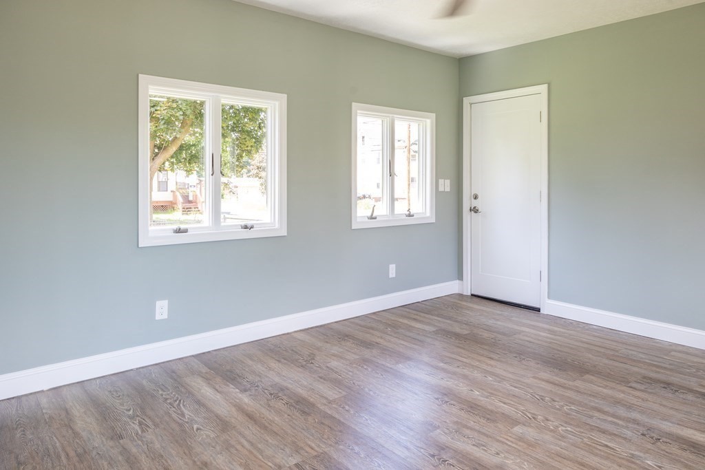 2 Cycle Street Westfield, MA 01085 - Photo 5 of 28