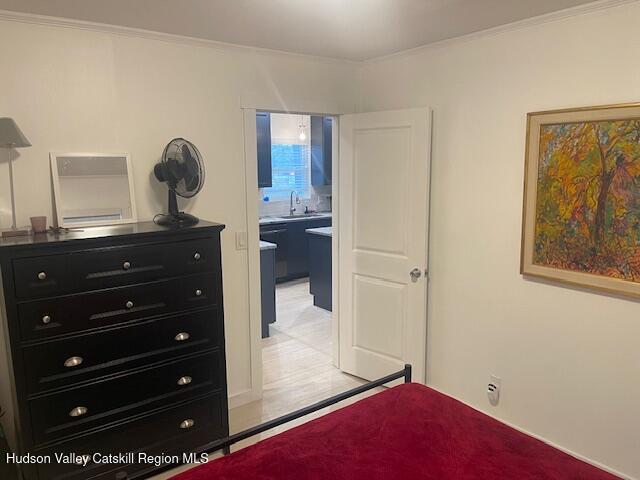 9580 Rte 9W Athens, NY 12015 - Photo 24 of 35 a bedroom with a bed and a dresser