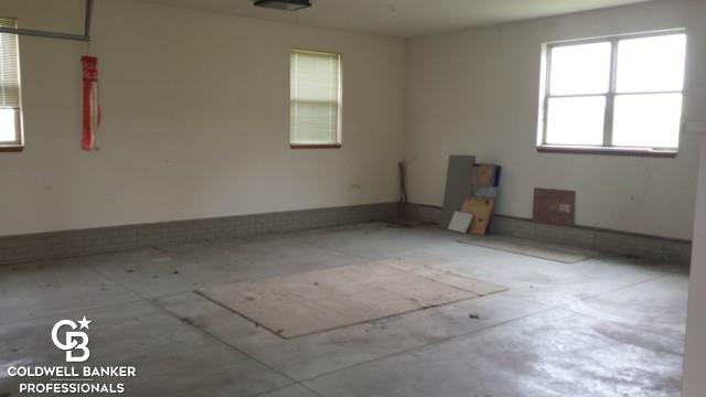8240 Brown Road Avoca, MI 48006 - Photo 12 of 18