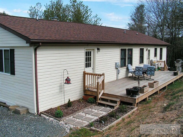 177 Wildcat Road Deep Gap, NC 28618 - Photo 17 of 28 Gallery Image 17