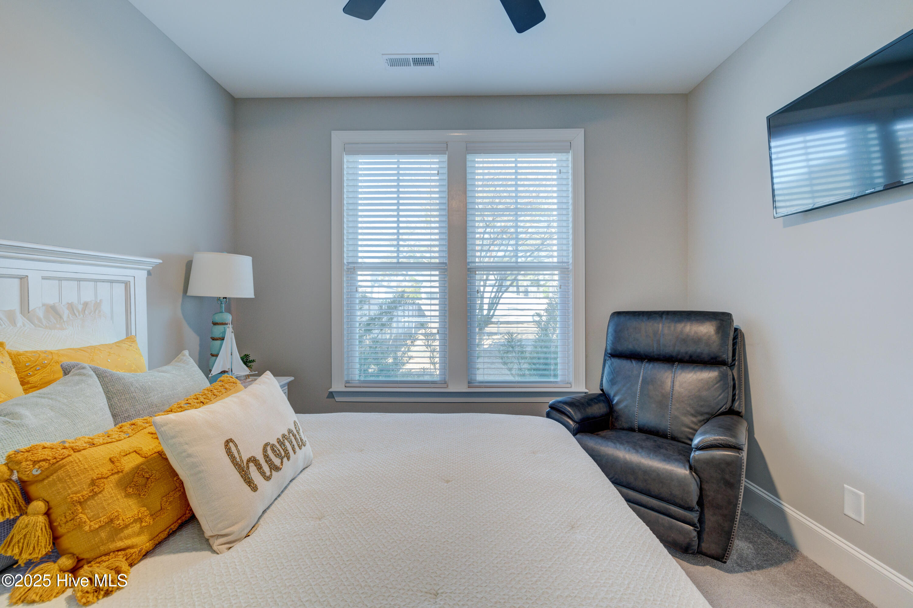 88 Daylight Drive Hampstead, NC 28443 - Photo 27 of 82 88DaylightEdit-33