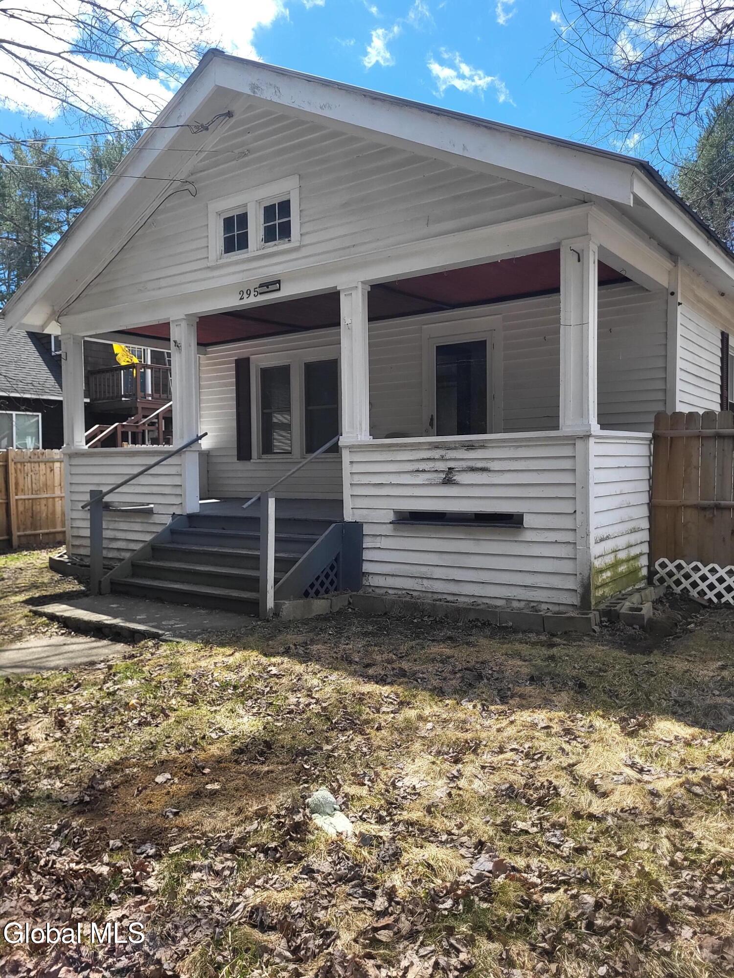 295 Old Corinth Road Hadley, NY 12835 - Photo 2 of 34 1000034190