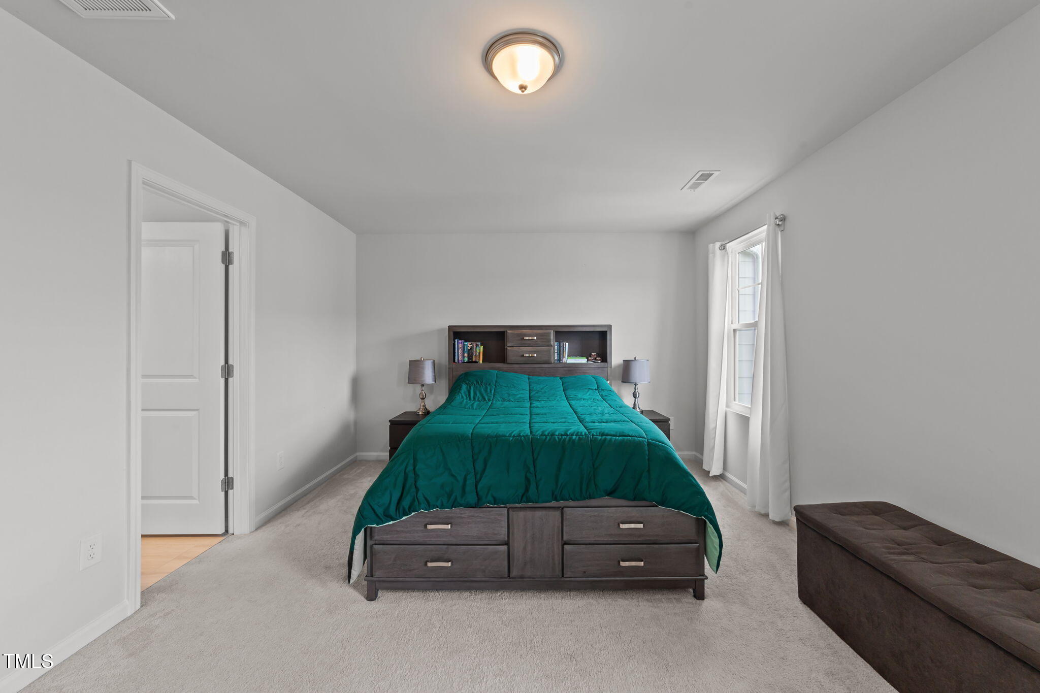 5217 Invention Way Raleigh, NC 27616 - Photo 16 of 30 35-web-or-mls-VB4A2066