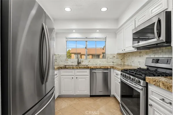$699,000 | 631 South Dewberry Lane, Anaheim Hills, CA 92808