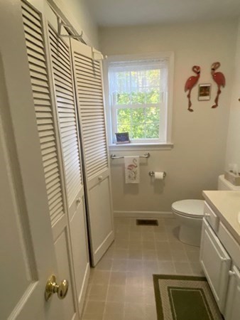 8 Barnstable Road Worcester, MA 01605 - Photo 11 of 20 Gallery Image 11