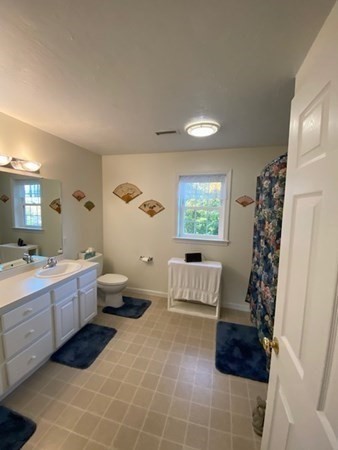 8 Barnstable Road Worcester, MA 01605 - Photo 15 of 20 Gallery Image 15