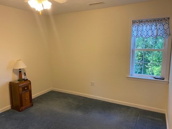 8 Barnstable Road Worcester, MA 01605 - Photo 17 of 20 Gallery Image 17