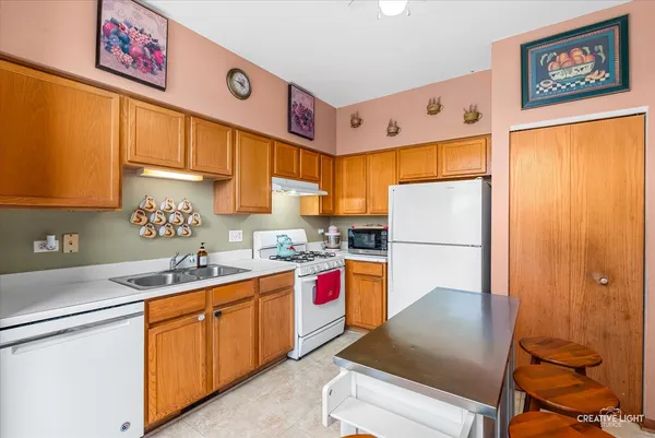 $275,000 | 2524 Stonybrook Drive, Plainfield, IL 60586