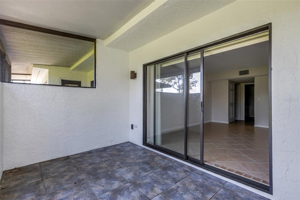 3119 Heatherwood Lane Sarasota, FL 34235 - Photo 27 of 47