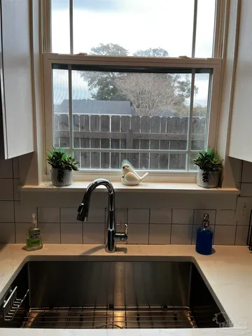 $2,495 | 899 East Hatton Street, Pensacola, FL 32503