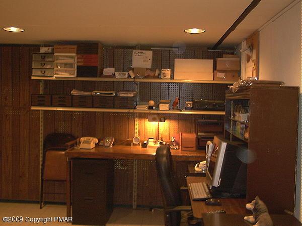 3 Fawn View Road Brodheadsville, PA 18322 - Photo 17 of 31 Office/Music Room