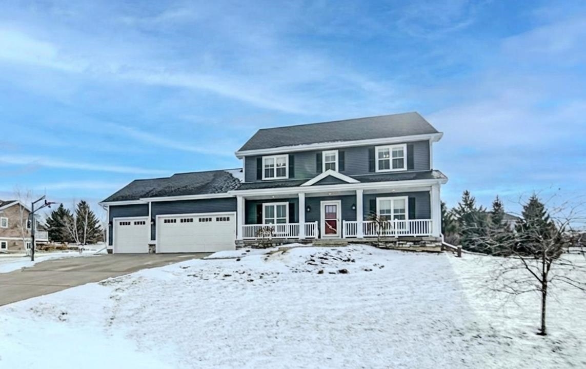 3123 Fran's Sun Prairie Sun Prairie, WI 53590 - Photo 2 of 23