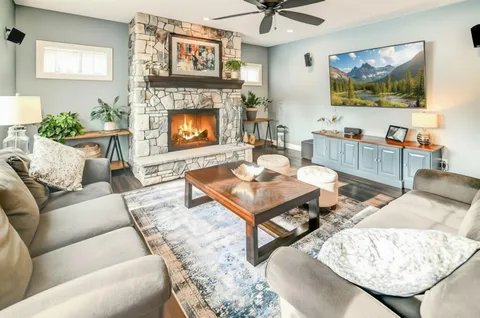 $869,900 | 3123 Fran's Sun Prairie, Sun Prairie, WI 53590